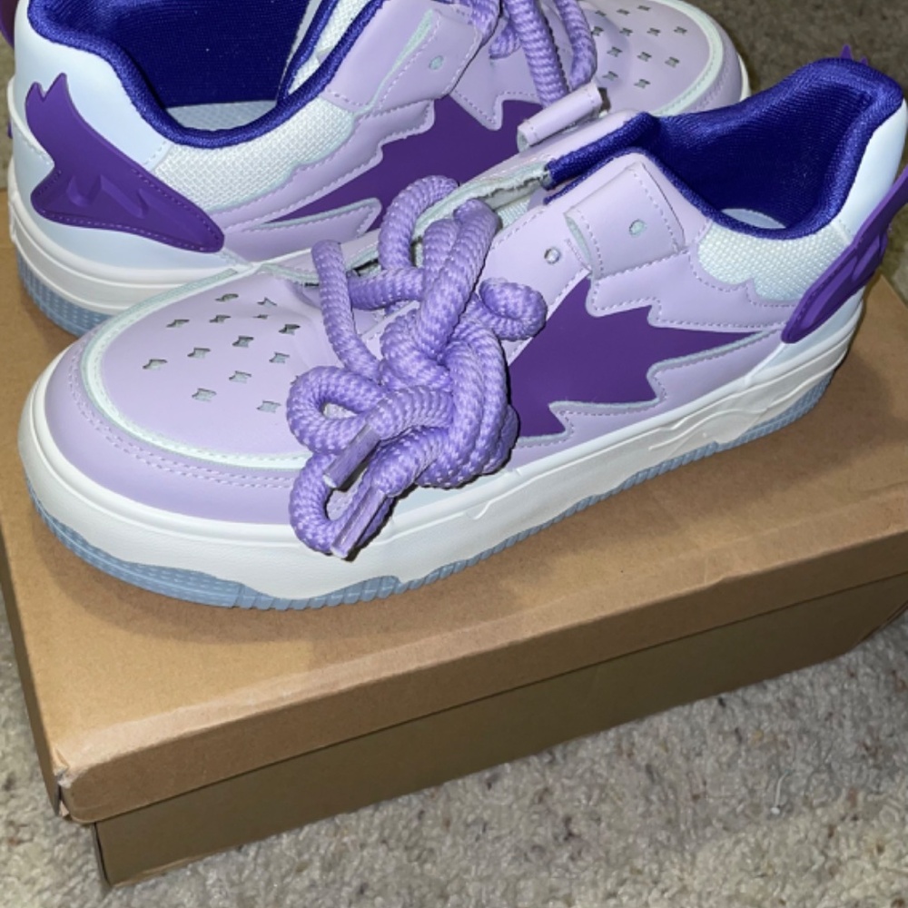 Retro shoes - Picture 2 of 4